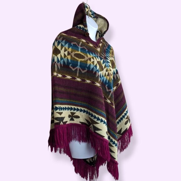 Ecuadorian Acrylic Alpaca Poncho (Ruana Andina) - Picture 3 of 7